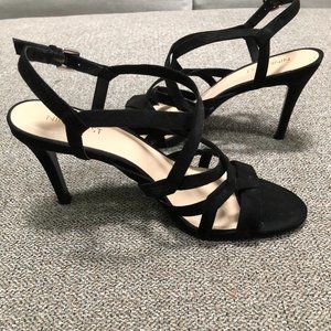 Women's black high heel shoes